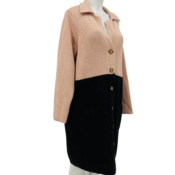 Torrid Women's Button Closure Pockets Long Black/Pink Sweater Size 2X - Picture 2 of 12